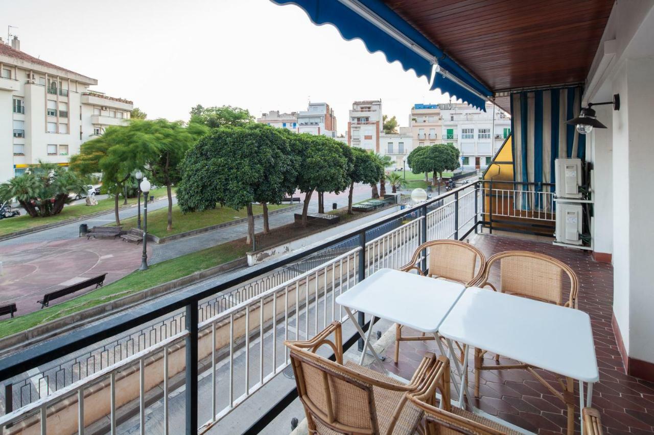 Apartment Sitgesblues, 250 M , Big Terrace